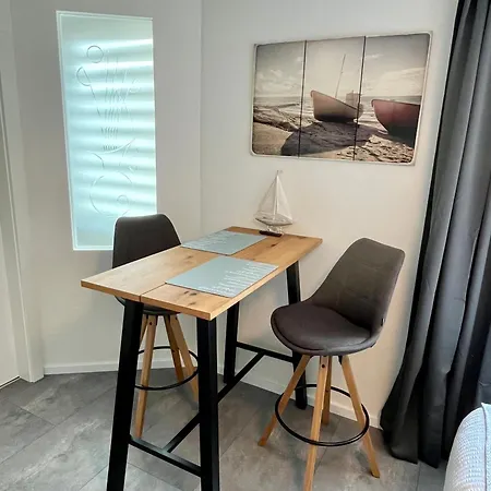 بيت ضيافة Juwel 01 تريبن