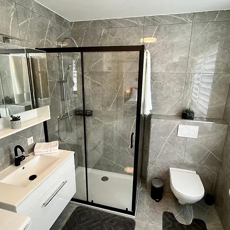 Gasthuis Juwel 01 3*